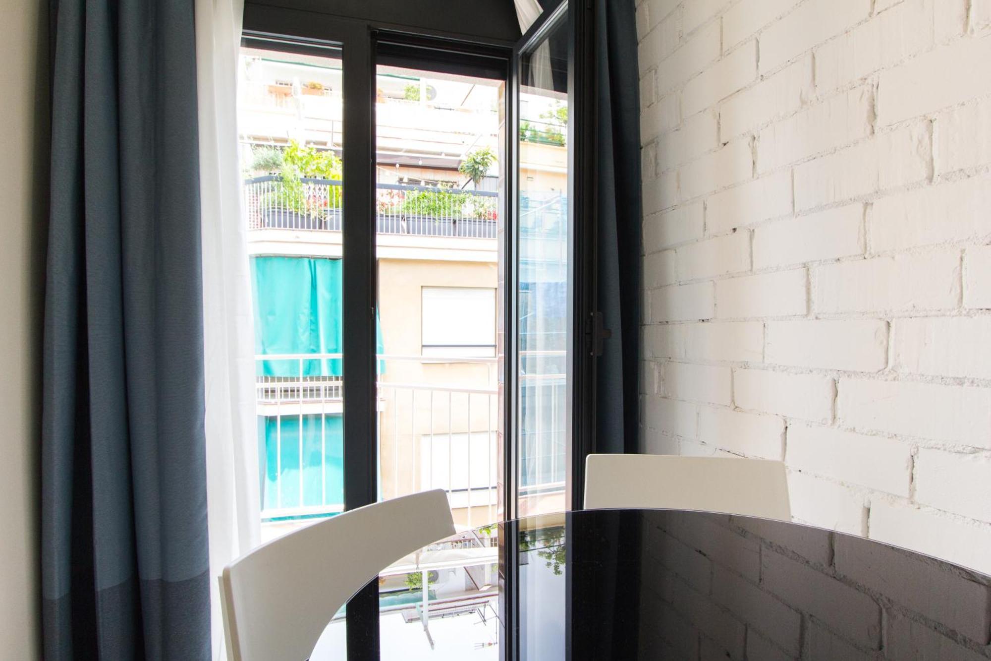 Novus Homes Barcelona Santa Eulalia L'Hospitalet de Llobregat Exterior foto