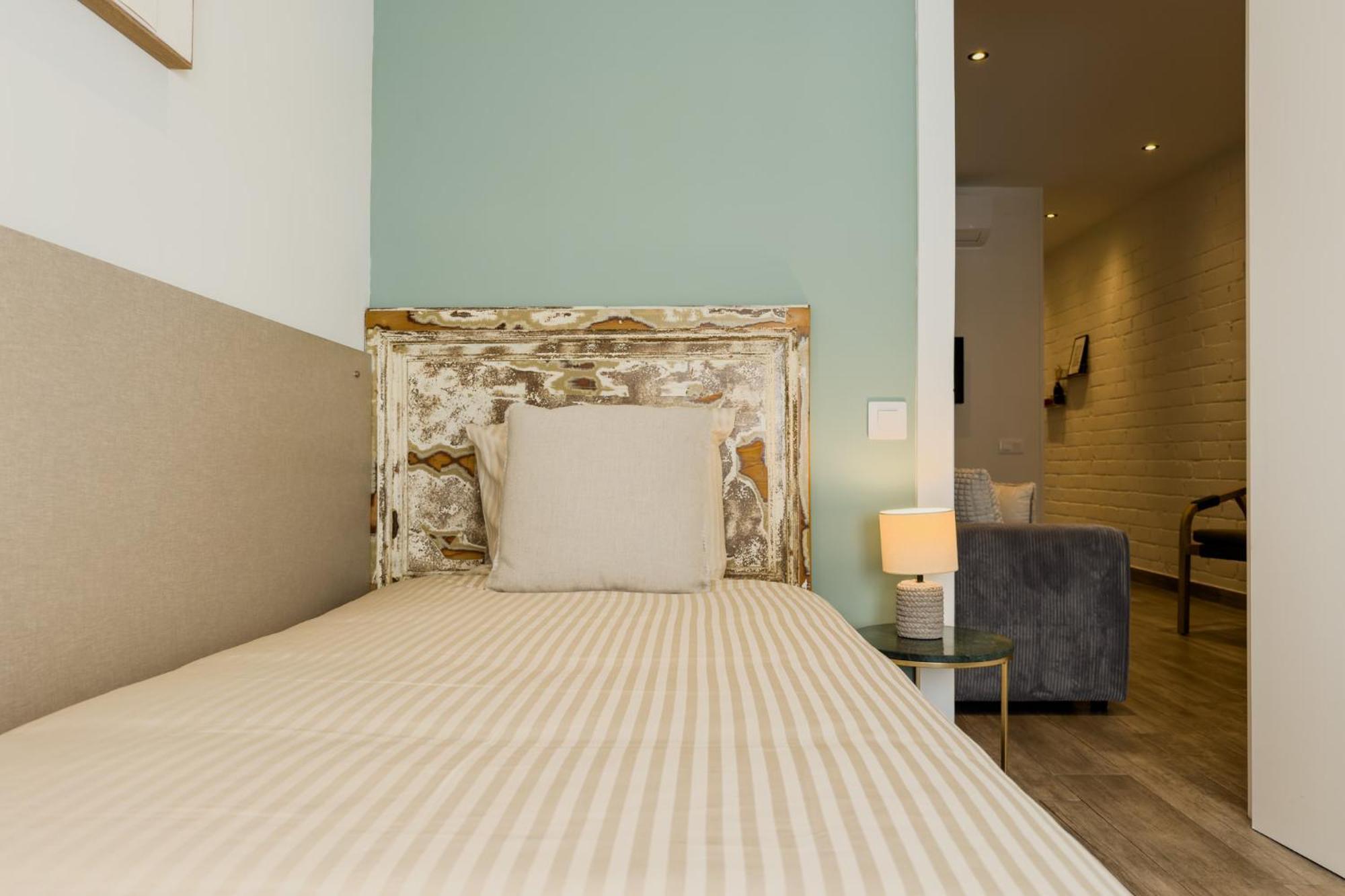 Novus Homes Barcelona Santa Eulalia L'Hospitalet de Llobregat Exterior foto